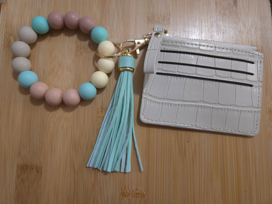 Cream Beaded Wristlet