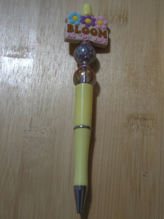 Beaded Pen "Bloom" flower focal