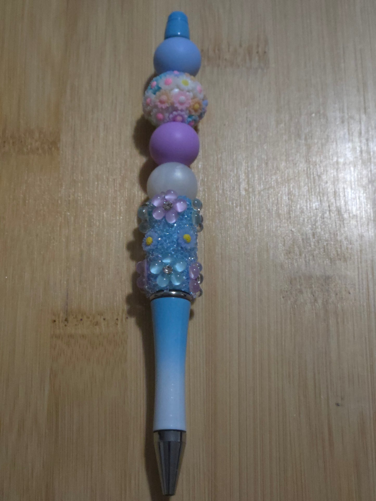 Flower Beaded Pen with 3 beads and a flower bead