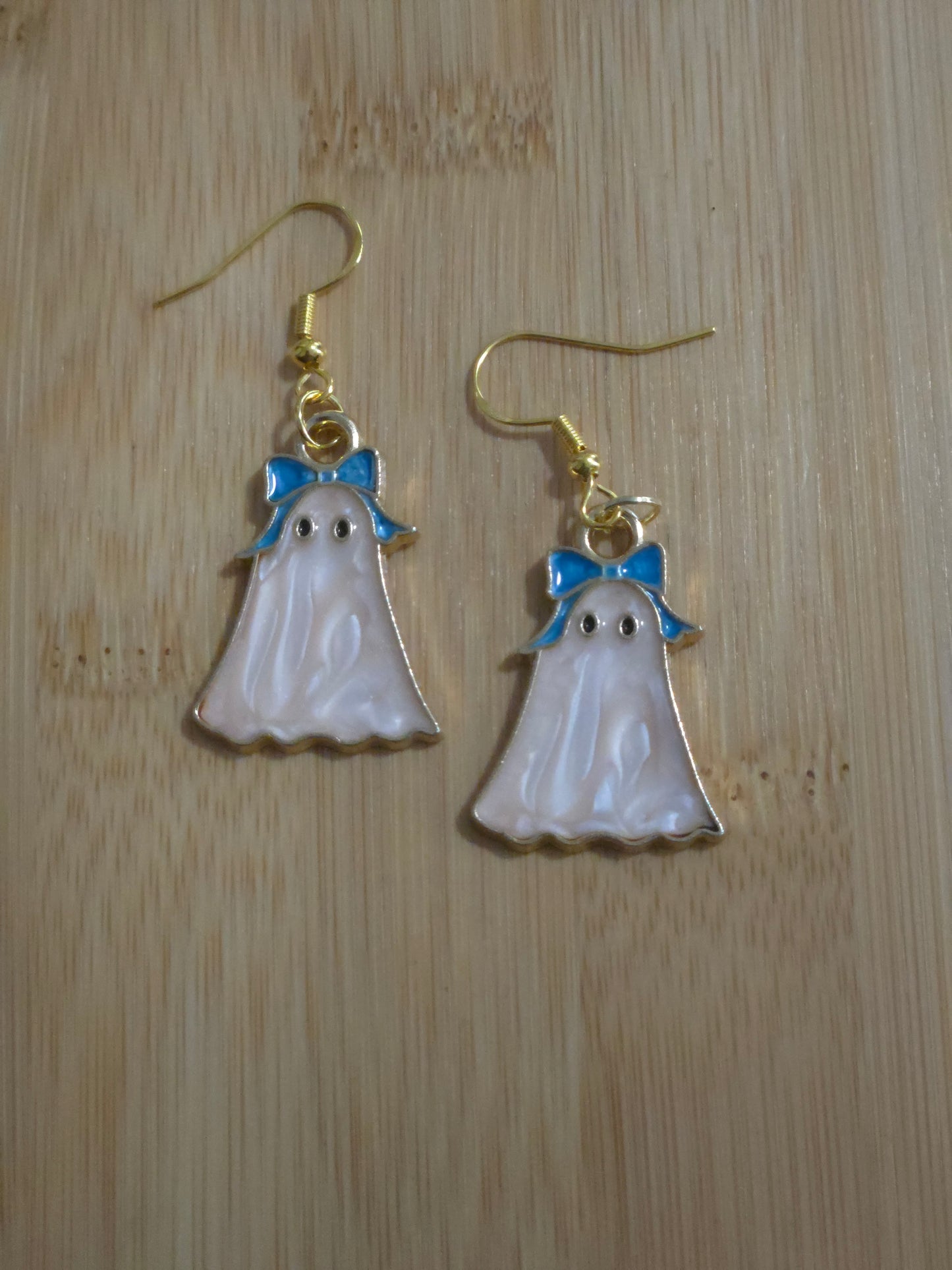 Sassy Ghost Earrings