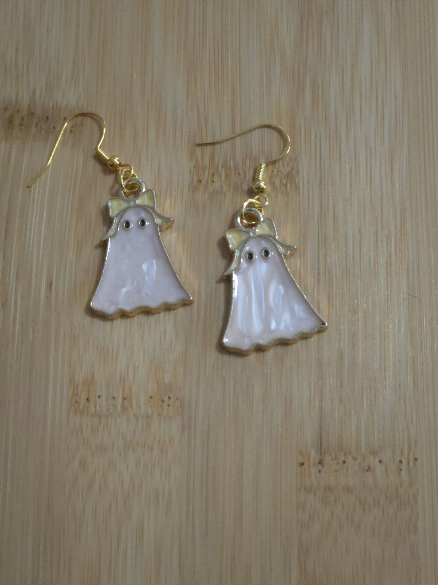 Sassy Ghost Earrings