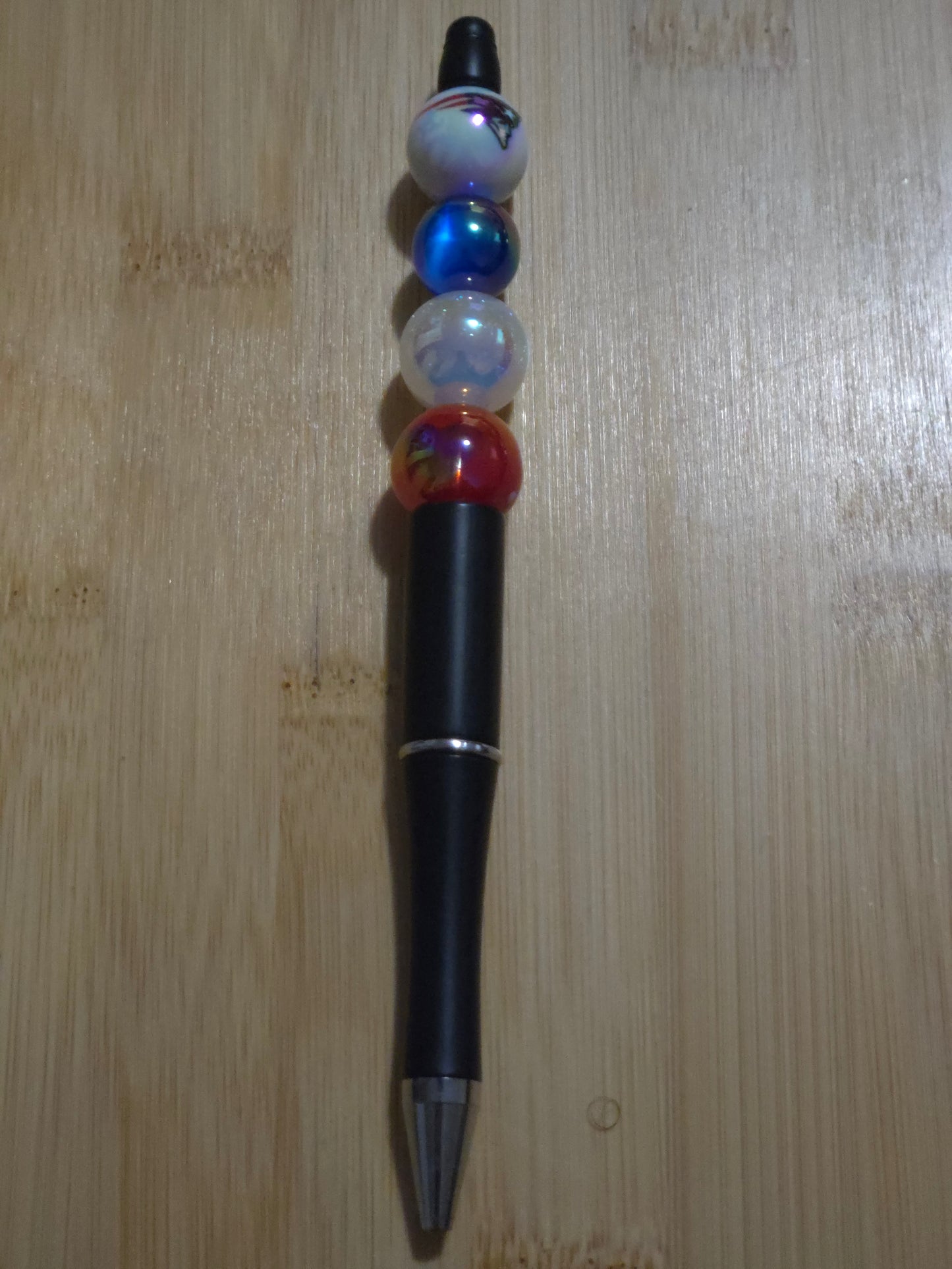 NFL Beaded Pen with a Patriots bead