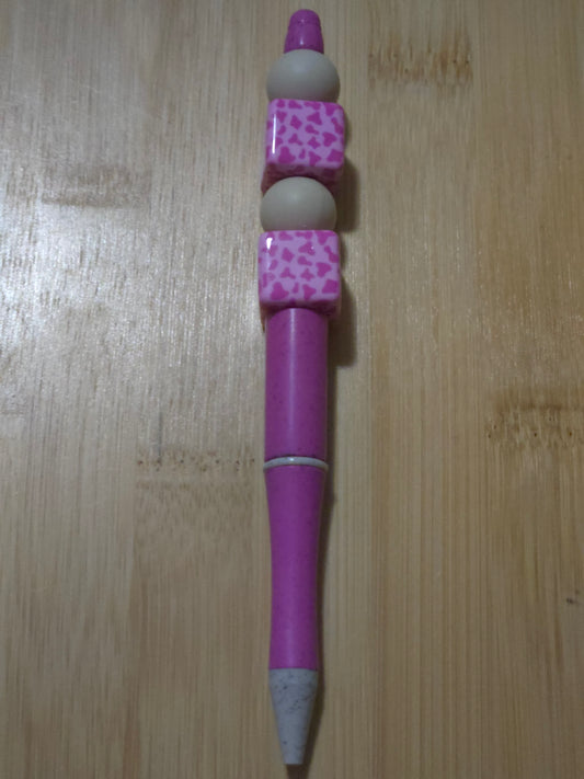 Beaded Pen with leopard print cube beads
